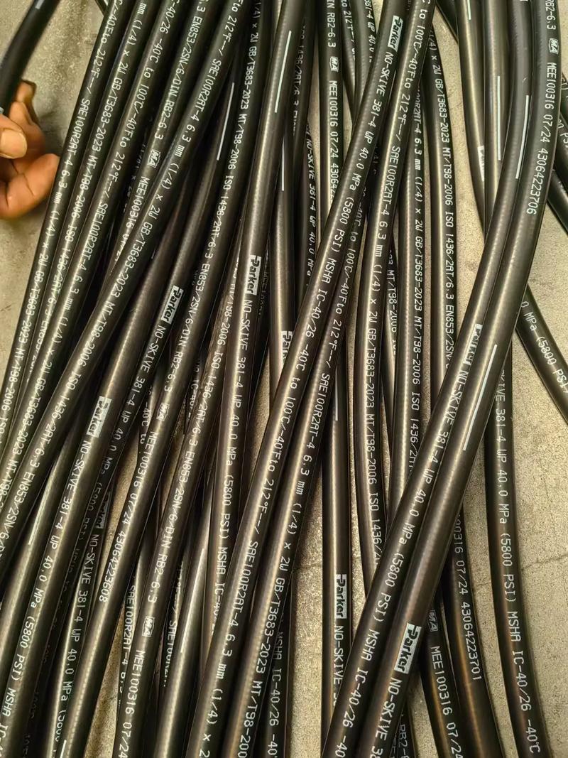 請問低壓油管和高壓油管有什么區(qū)別 請問低壓油管和高壓油管有什么區(qū)別