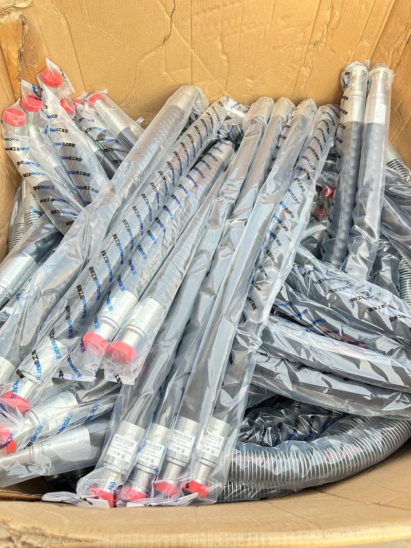 液壓膠管總成是怎么編號的 液壓膠管總成是怎么編號的