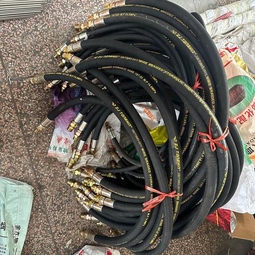 高壓膠管規(guī)格怎么表示? 高壓膠管規(guī)格怎么表示?